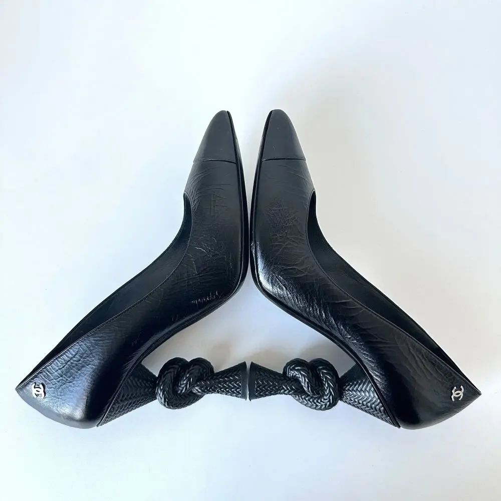 CHANEL 2014 CC Logo Cap Toe Knot Heel Pumps IT 37.5 Black